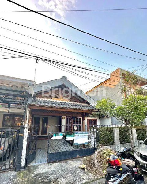 image RUMAH LUAS 5KT 3KM DI BINTARO SEKTOR 5, ONE GATE SYSTEM (8)