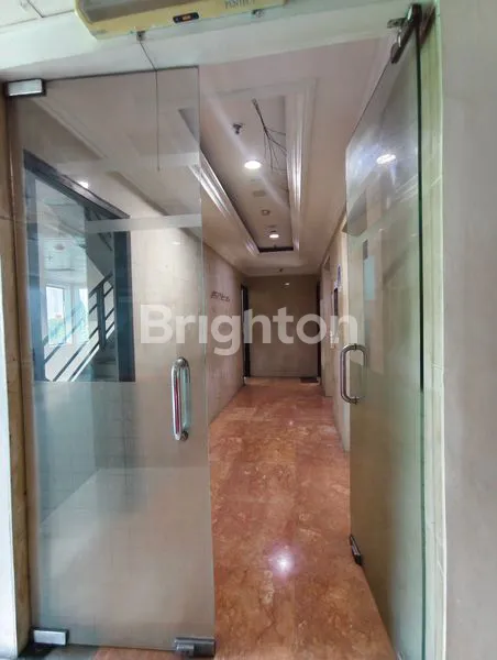 image KANTOR SIAP PAKAI LOKASI DI PUSAT KOTA SLAMET RIYADI (5)