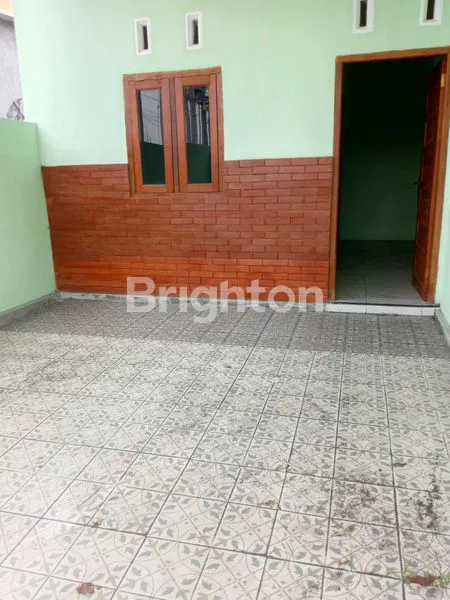 image HUNIAN MINIMALIS DEKAT SIMPANG LIMA GUMUL, AKSES JALAN RAYA (2)