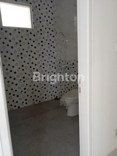 image RUMAH MEWAH DI RESIDEN (7)