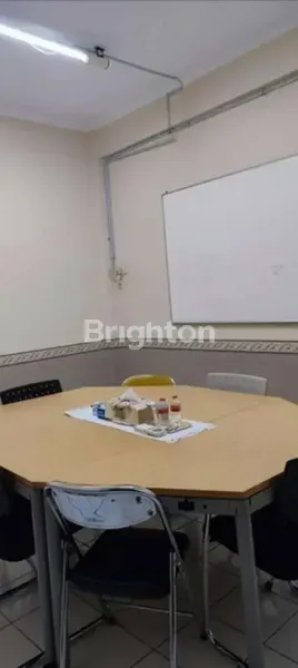 image RUKO NGAGEL JAYA 3,5 LANTAI SIAP PAKAI COCOK KANTOR DEKAT TENGAH KOTA  (4)