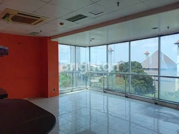 image KANTOR SIAP PAKAI STRATEGIS LOKASI DI PUSAT KOTA SOLO SLAMET RIYADI. (4)