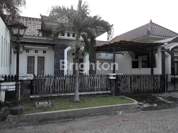 image RUMAH SECOND PURIMAS SIAP HUNI STRATEGIS DEKAT KAMPUS UPN (1)