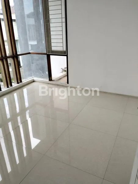 image RUMAH 2 LTN MINIMALIS DI PAKUWON CITY (8)