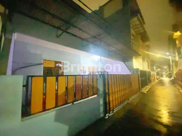 image RUMAH TANJUNG DUREN TERAWAT SIAP HUNI JAKARTA BARAT (5)