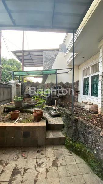 image RUMAH 2 LANTAI STRATEGIS DI TAMAN GALAXY, 5KT, SEMI-FURNISHED (2)