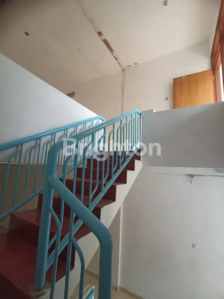 image RUKO STRATEGIS DI JALAN CENDRAWASIH SURABAYA (6)