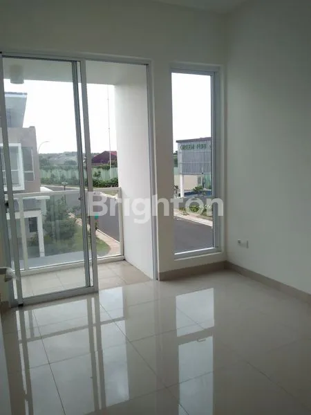 image RUMAH HOOK 2 LANTAI, ASRI DAN NYAMAN UNTUK TINGGAL DI GREEN PURI RESIDENCE (5)