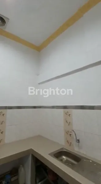 image RUMAH 2 LANTAI SIAP HUNI DI NGINDEN BARU LOKASI STRATEGIS DEKAT MERR & KAMPUS UNAIR, UNTAG, ITS, DLL (2)