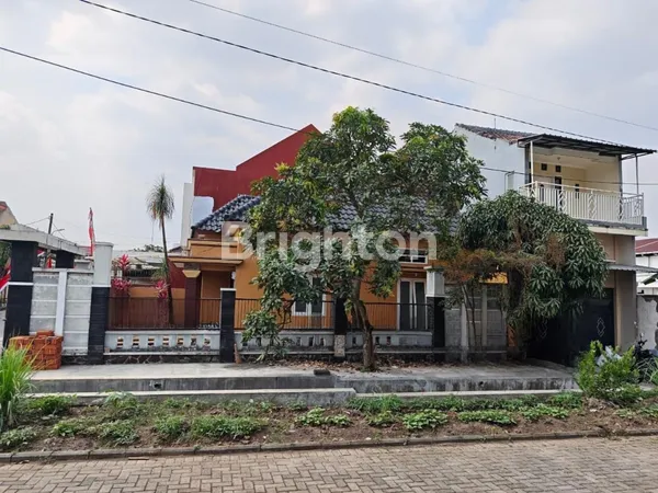 RUMAH HOOK 1,5 LANTAI DI JL JANTI BARAT SUKUN KOTA MALANG