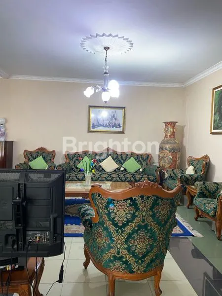 image RUMAH LUXURY DENGAN PRIVATE POOL TAMAN YASMIN (6)