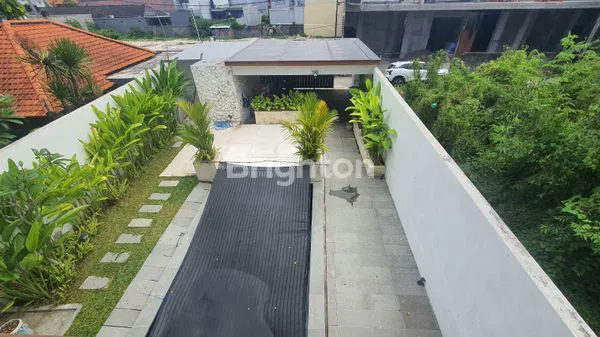 image VILLA BARU  DEKAT PANTAI SINDHU DI JL. BATURSARI, SANUR - BALI (2)