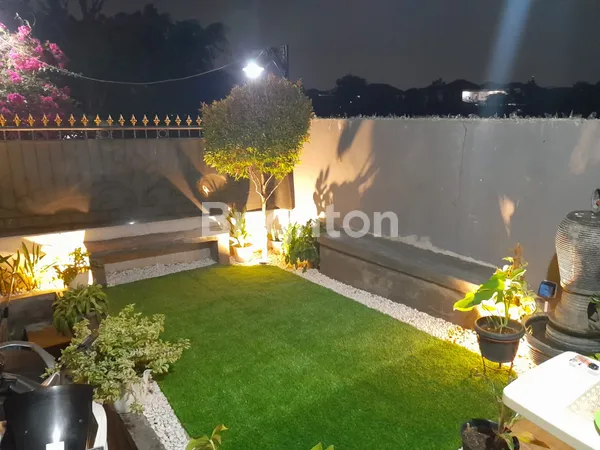 image RUMAH CANTIK DAN NYAMAN SIAP HUNI .DEKAT DANAU DI PETUKANGAN SELATAN  JAKARTA SELATAN  (5)