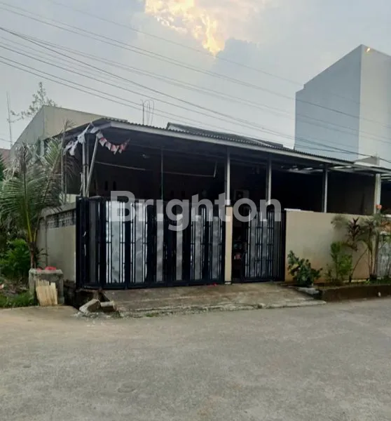 RUMAH STRATEGIS SELANGKAH MENUJU STASIUN DI VILLA ASIA BOJONGGEDE