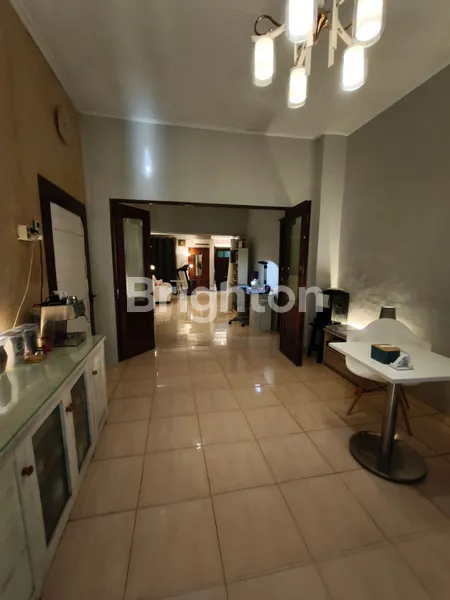 image RUMAH SIAP HUNI DI JALAN KESUMBA (4)