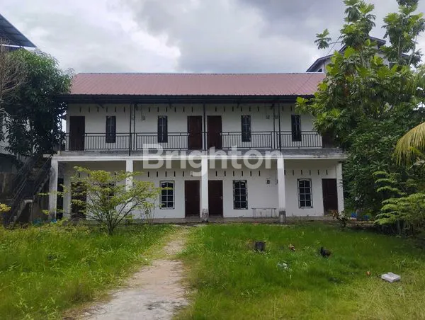 RUMAH KONTRAKAN PER KAMAR LOKASI PANGLIMA AIM DEPAN SERUNI