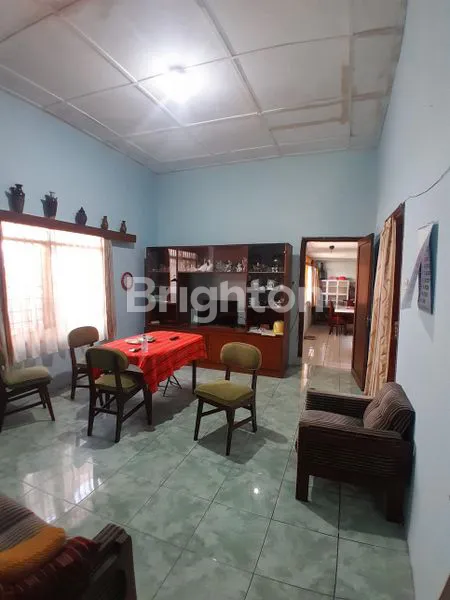 image RUMAH KLASIK DI TENGAH KOTA AREA TRUNOJOYO BAHUREKSA (7)