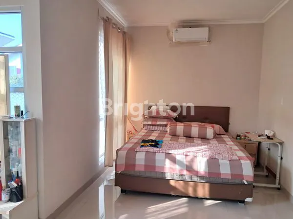 image DIJUAL RUMAH CANTIK DI CLUSTER GADING SERPONG  (7)