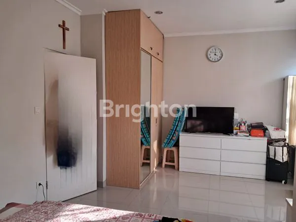 image DIJUAL RUMAH CANTIK DI CLUSTER GADING SERPONG  (6)