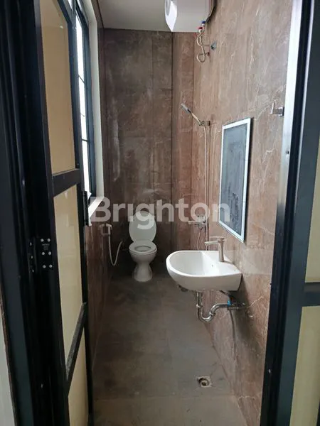 image SEWA RUKO PREMIUM JL. BELATUK DEKAT MERAK SQUARE & FASILITAS KOTA (5)