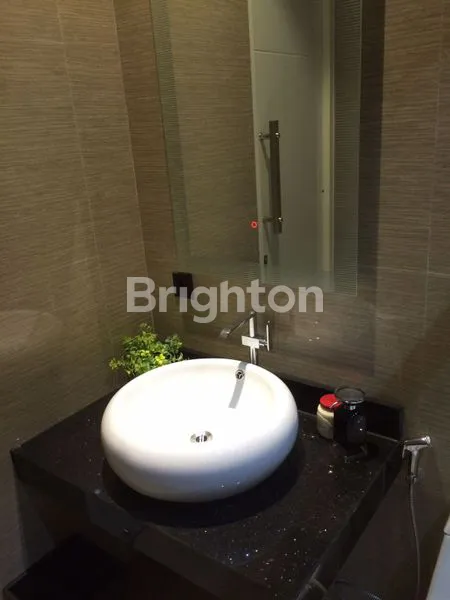 image BANGUNAN LUAS BELAKANG TRANSMART (5)