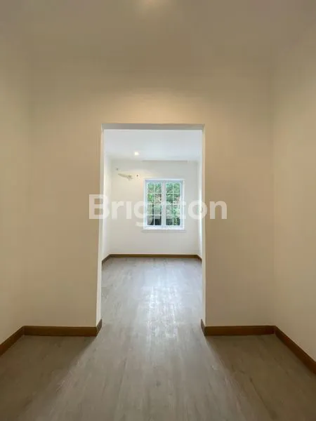 image RUMAH GRAHA FAMILY NEW AMERICAN STYLE SURABAYA BARAT DEKAT PAKUWON MALL UNESA CITRALAND  (5)