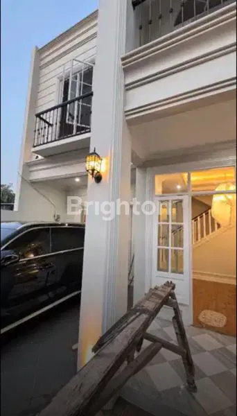 image DIJUAL RUMAH AMERICAN CLASSIC – CAMAN BEKASI (2)