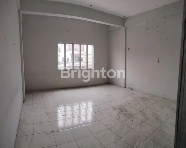 image RUKO 3 LANTAI SIAP PAKAI (6)