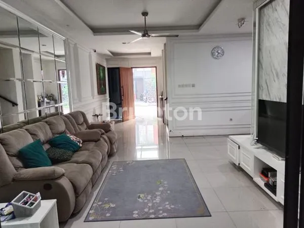 image RUMAH NYAMAN DI PARADESA CINERE (2)