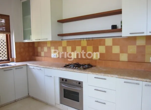 image VILLA FULLY FURNISHED 5K+6B DI UMALAS KAUH (7)