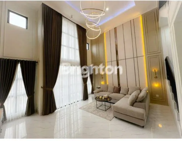 image HUNIAN PREMIUM 3 LANTAI PLUS HOME LIFT DEKAT SCBD MAMPANG (2)