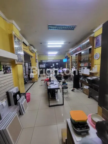 image RUKO GANDENG STRATEGIS DI PINGGIR JALAN RAYA CIBINONG BOGOR (3)