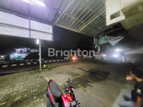 image RUKO GANDENG STRATEGIS DI PINGGIR JALAN RAYA CIBINONG BOGOR (2)
