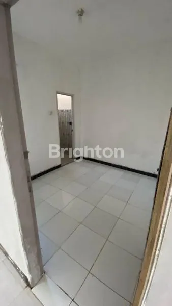 image RUMAH 3KT SHM LT 120M² DI KOTA BARU DRIYOREJO (4)