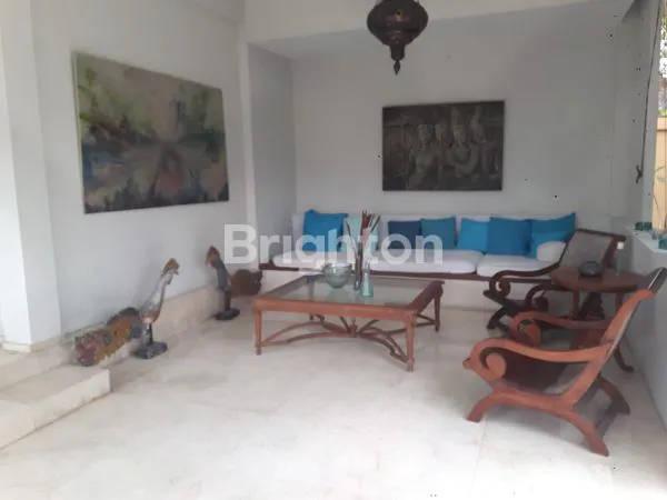image VILLA 5KT UMALAS - LOKASI STRATEGIS, FULLY FURNISHED (3)