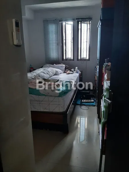 image RUMAH 2 LANTAI STRATEGIS DI TANJUNG DUREN BARAT – LT 77 M² LB 110 M², HARGA TERJANGKAU! (2)