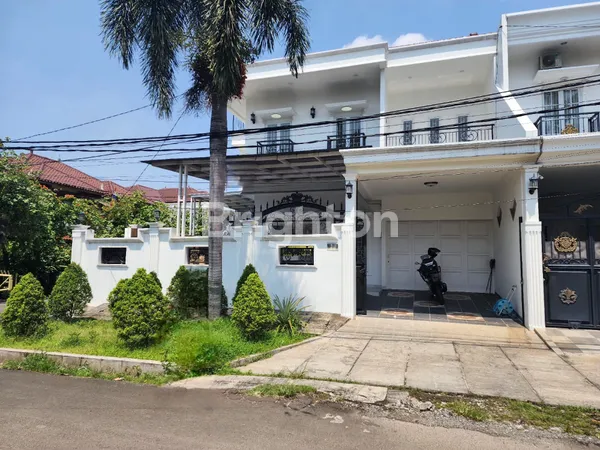 image RUMAH MEWAH EKSLUSIF KOMPLEK HANKAM JOGLO JAKARTA (1)