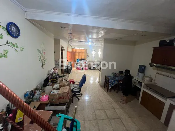 image RUMAH 1,5 LANTAI DI SIMPRUG DI PORIS (4)