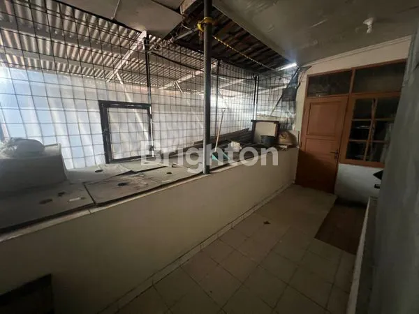 image RUMAH 1,5 LANTAI DI SIMPRUG DI PORIS (7)