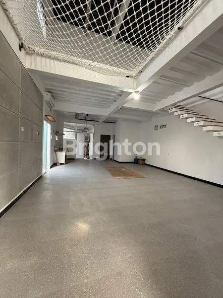 image HUNIAN MEWAH 2 LANTAI DEKAT RS & SEKOLAH INTERNASIONAL BALIKPAPAN (3)