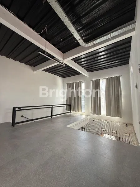 image HUNIAN MEWAH 2 LANTAI DEKAT RS & SEKOLAH INTERNASIONAL BALIKPAPAN (5)