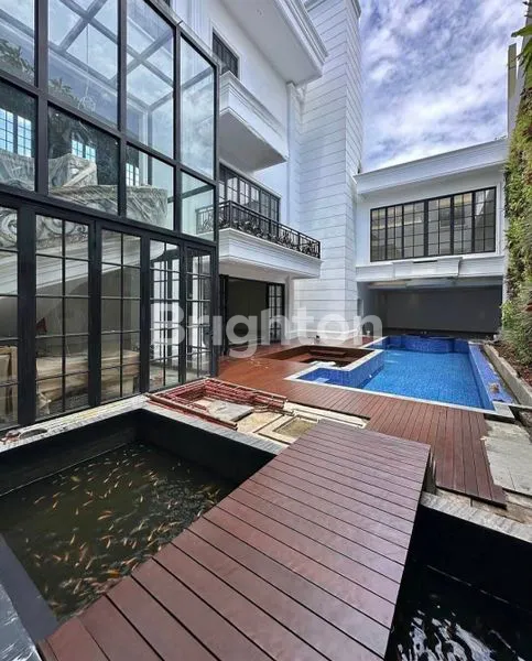 image BRAND NEW LUXURY CLASSIC HOUSE HOOK PONDOK INDAH – SWIMMING POOL, LIFT & ROOFTOP (4)