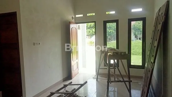 image 2 UNIT RUMAH STRATEGIS DI ROWOBENING, DEKAT ECOGREEN & INDOFOOD (3)