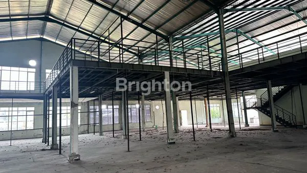 image PABRIK HOOK BERBEK 5500M² AKSES CONTAINER 40" (3)