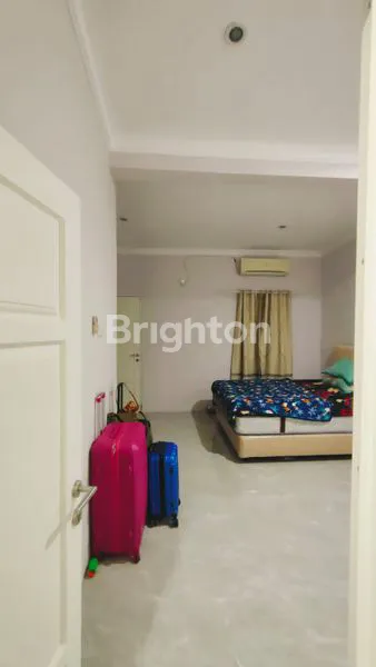 image RUMAH STRATEGIS DI BELAKANG MERR LUAS HARGA DI BAWAH 2M (4)