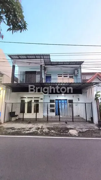 image RUMAH 2 LANTAI DI SAWOJAJAR (1)