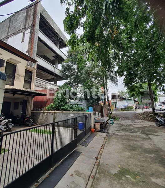 image DIJUAL / DISEWAKAN : GEDUNG 4 LANTAI PREMIUM HOOK DI DUREN SAWIT (PERLU FINISHING) (5)