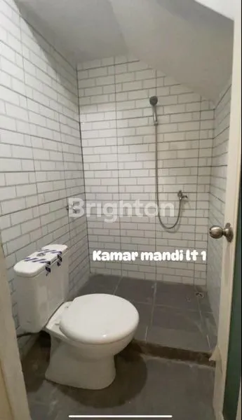 image HOT DEAL! RUMAH 2 LANTAI SERPONG PARK CLUSTER EMERALD – HUNIAN NYAMAN UNTUK KELUARGA (5)