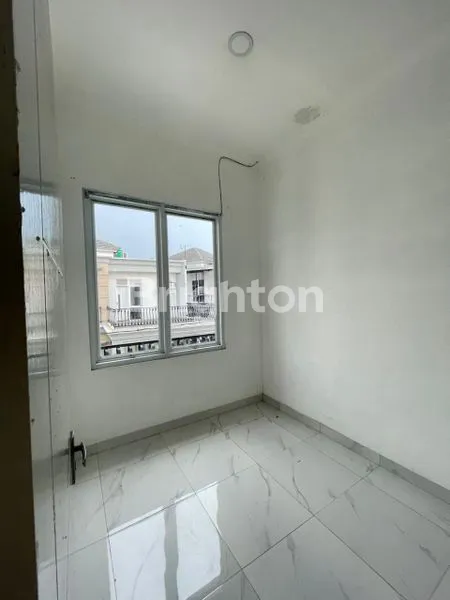 image RUMAH CANTIK DI MARGONDA DEPOK (1)