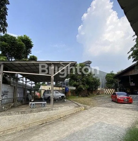 image TANAH LUAS ADA RUMAH POSISI STRATEGIS DI JL SHOLEH ISKANDAR KM 35,TANAH SAREAL,BOGOR (1)